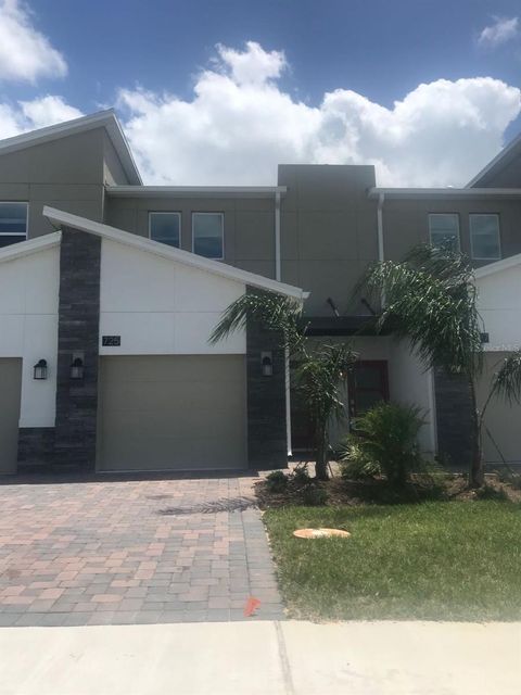 725 OCEAN COURSE AVENUE DAVENPORT FL 33896