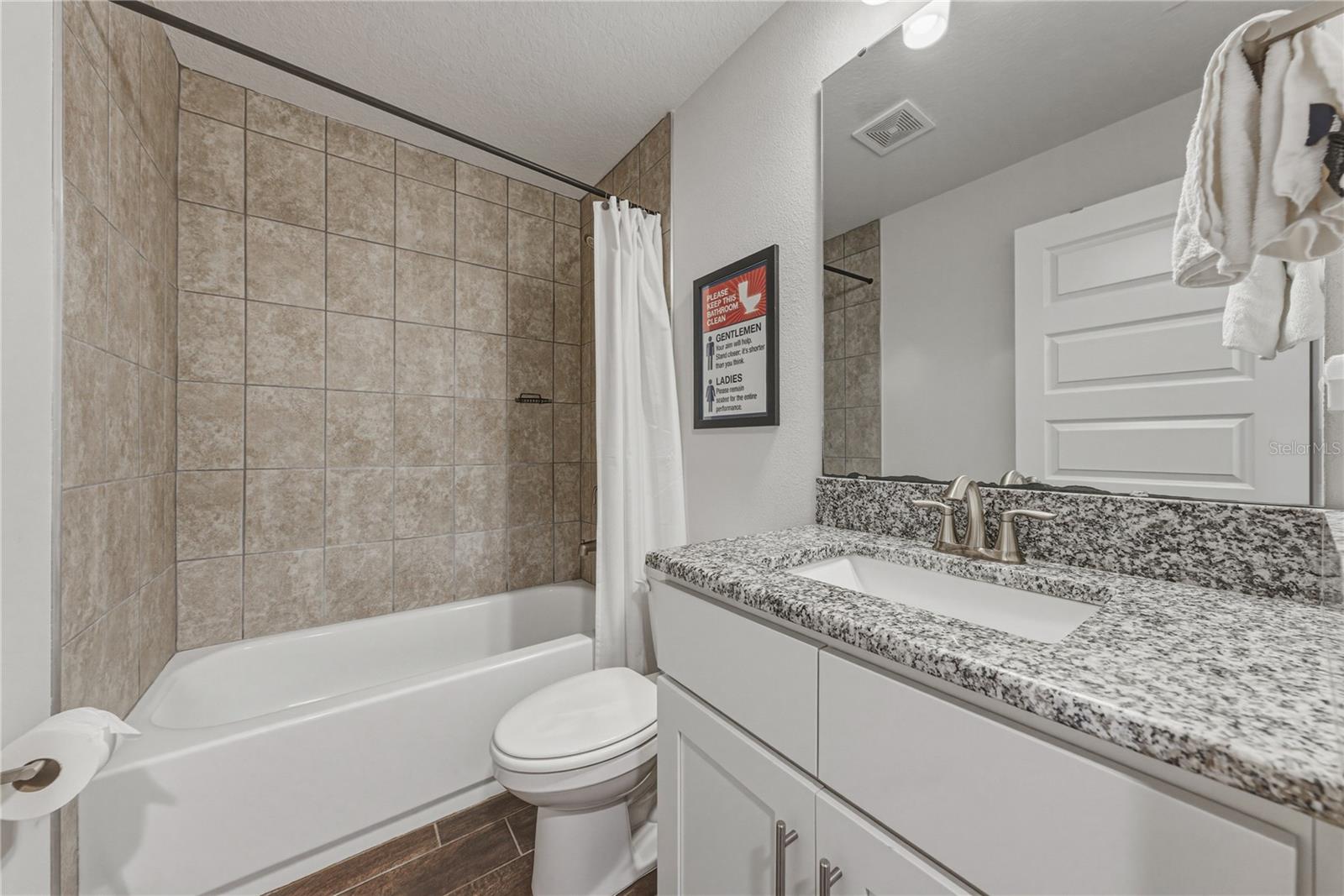 TARA OAKS PLANTATION - Residential