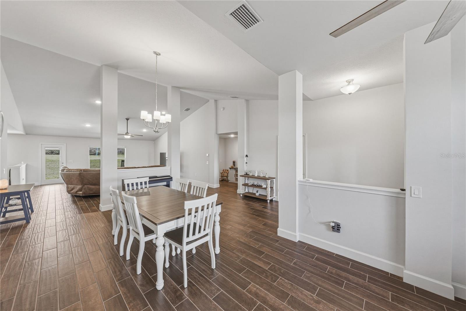 TARA OAKS PLANTATION - Residential