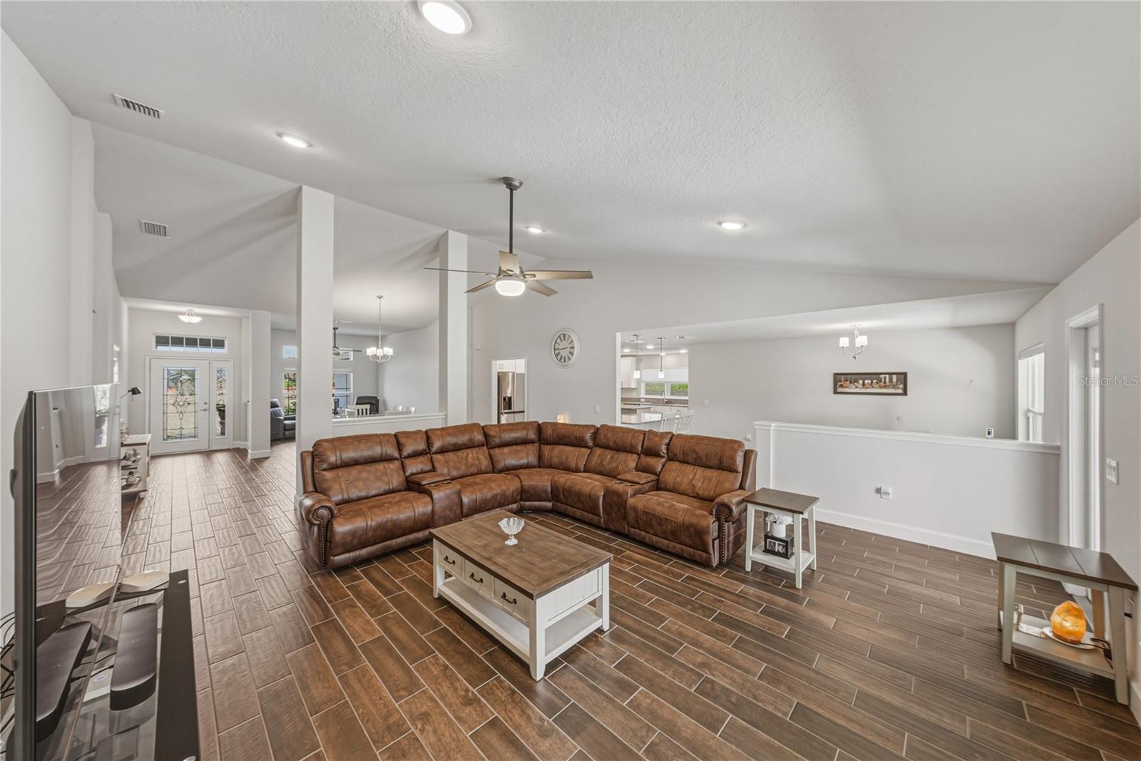 TARA OAKS PLANTATION - Residential