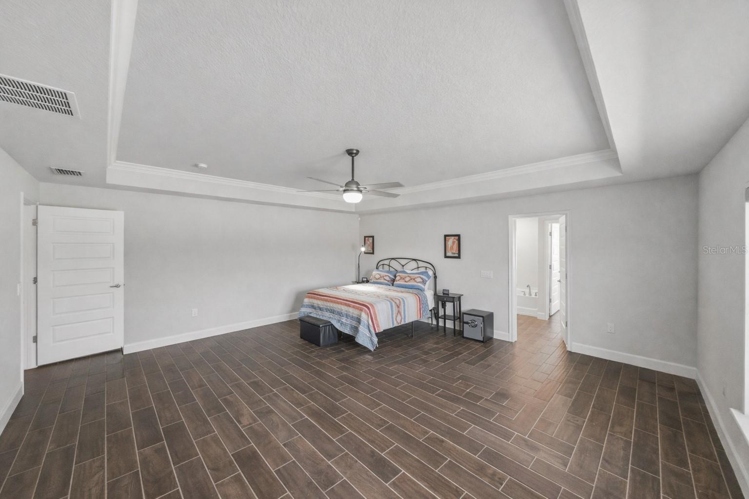 TARA OAKS PLANTATION - Residential