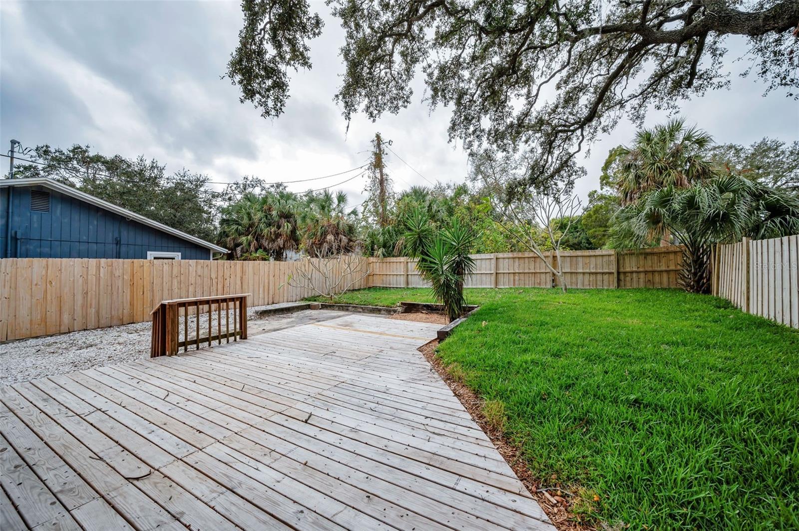 HARBOR VISTA - Residential