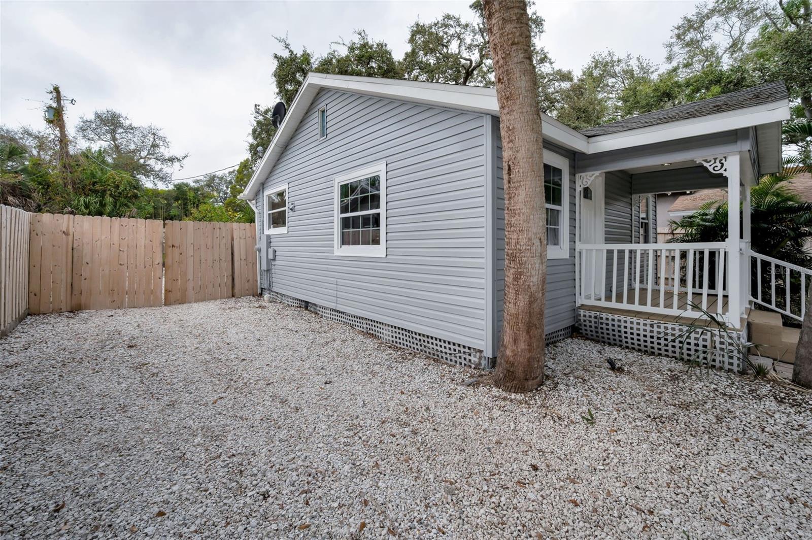 HARBOR VISTA - Residential