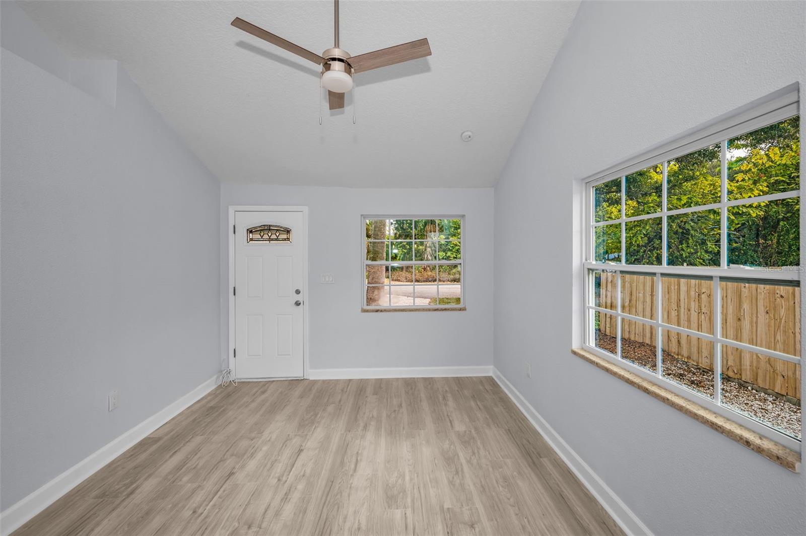 HARBOR VISTA - Residential