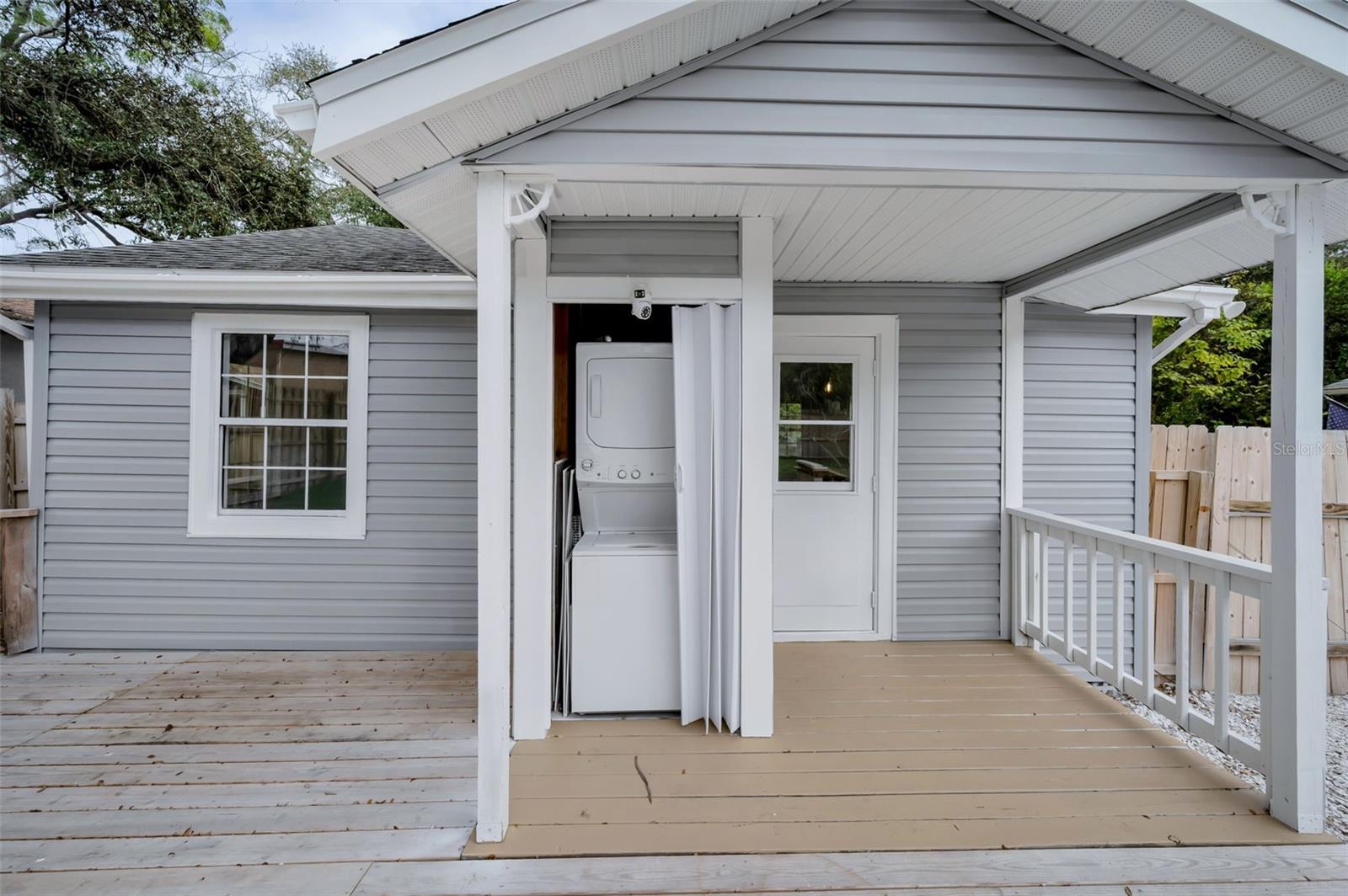 HARBOR VISTA - Residential