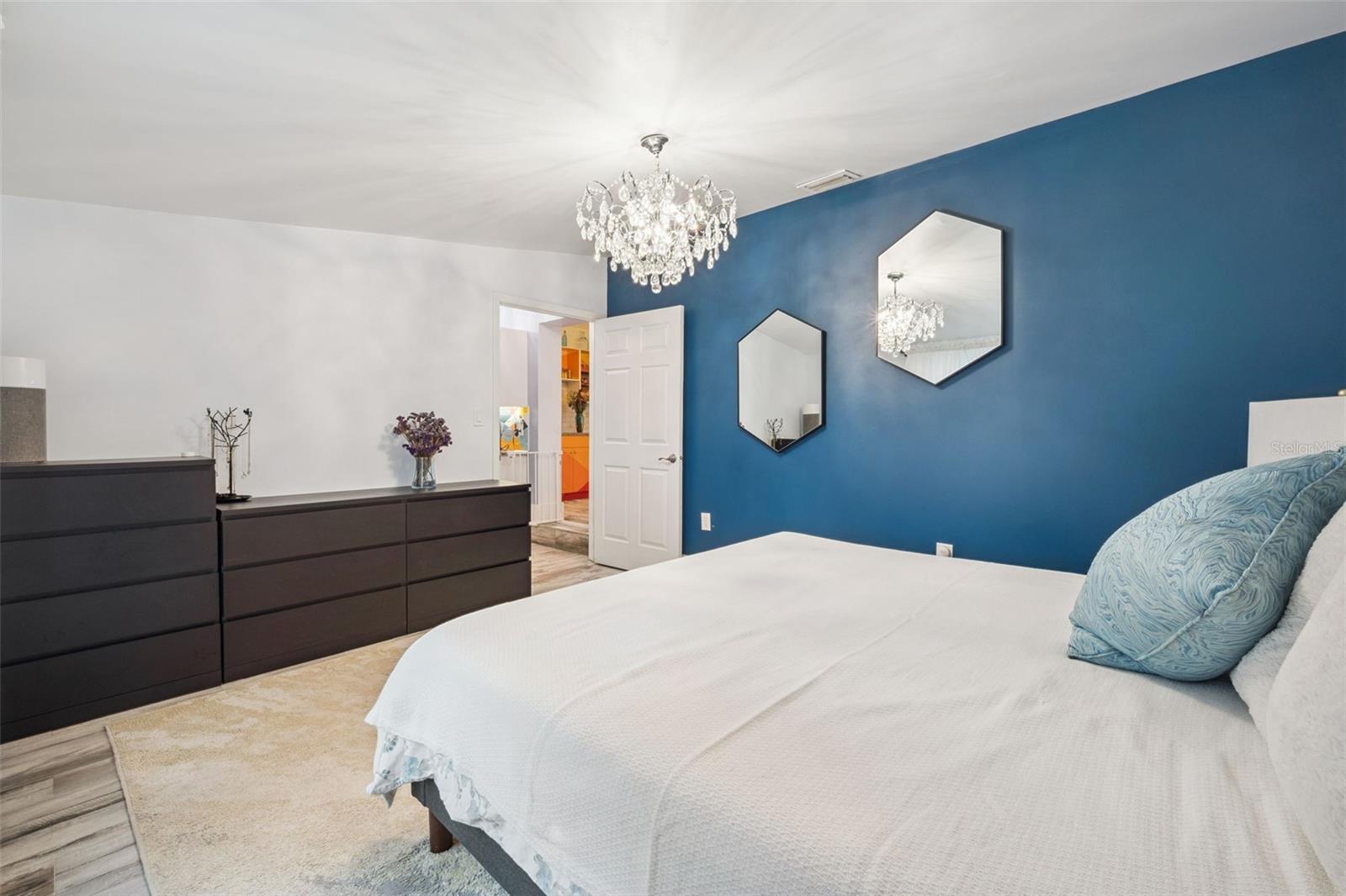 HIGHPOINT - Residential