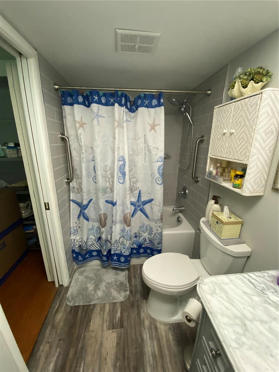 HIGHLAND LAKES CONDO - Residential