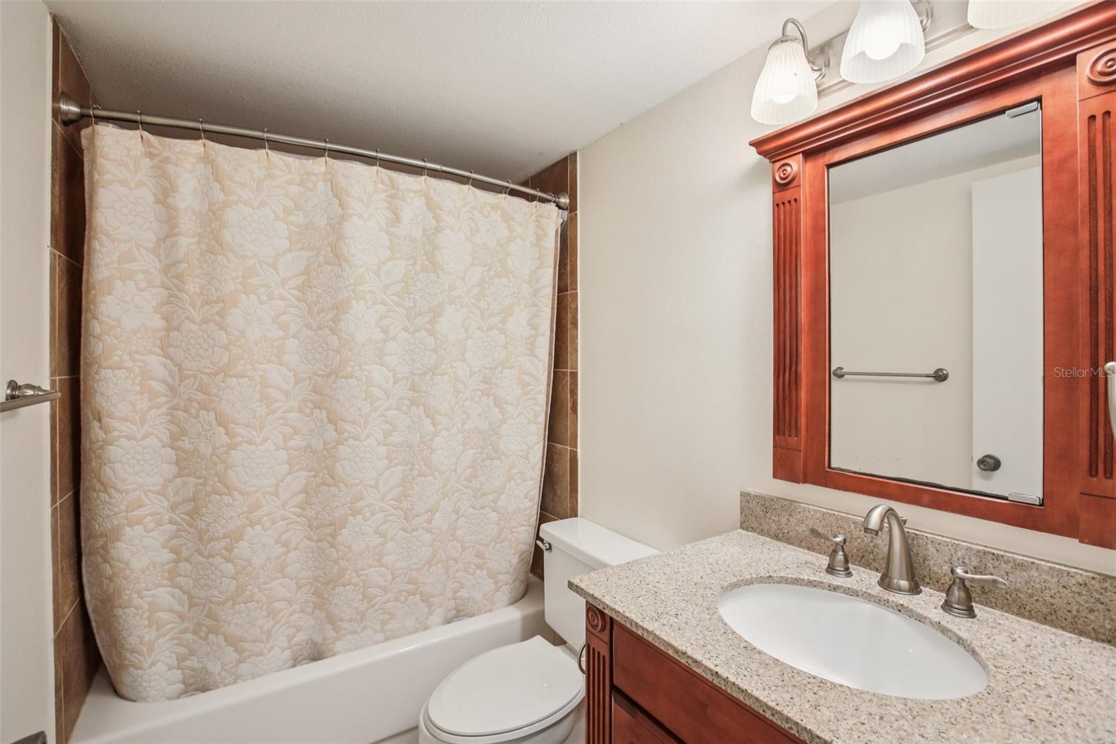 ROYAL STEWART ARMS 7 CONDO - Residential