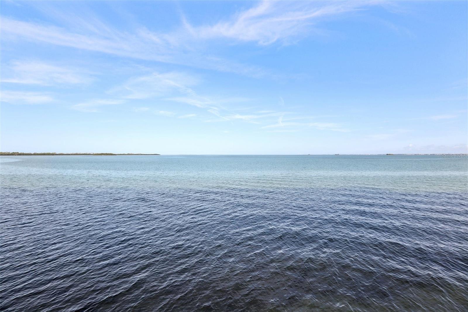 ROYAL STEWART ARMS 7 CONDO - Residential