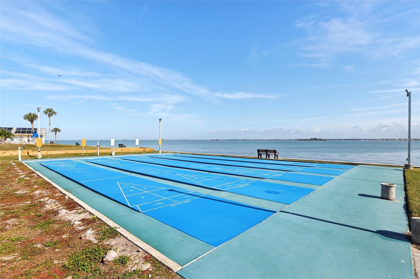 ROYAL STEWART ARMS 7 CONDO - Residential