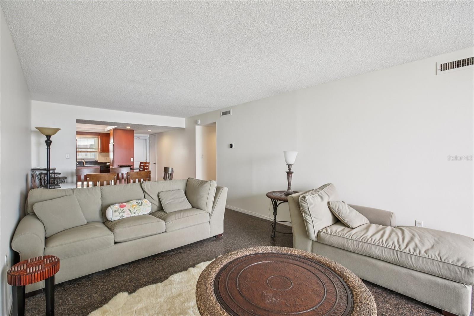 ROYAL STEWART ARMS 7 CONDO - Residential