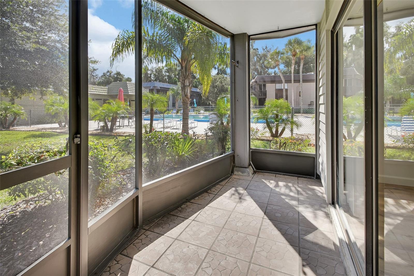 FOUR SEASONS DELAND PH 01-02 - Residential