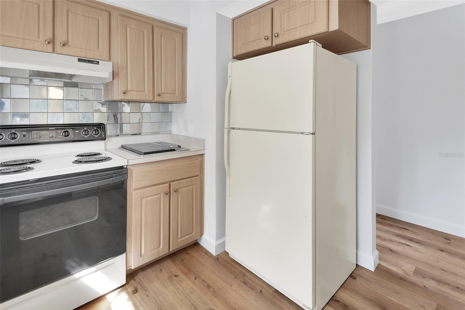 FOUR SEASONS DELAND PH 01-02 - Residential