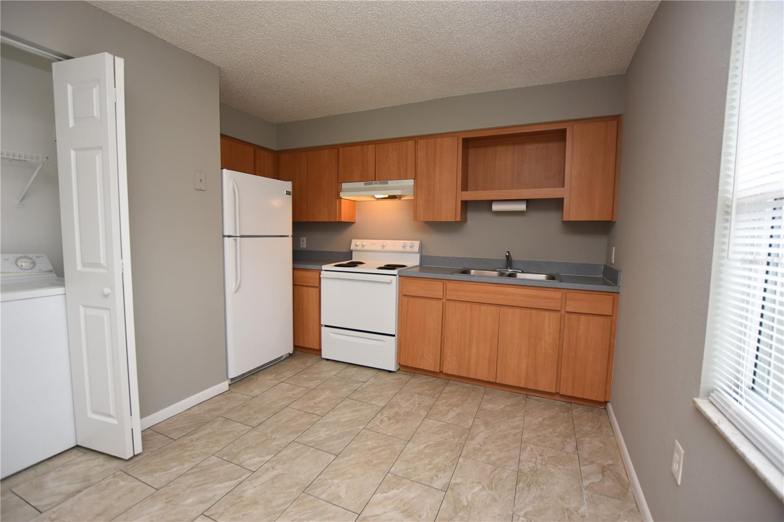 ACREAGE - Residential Lease