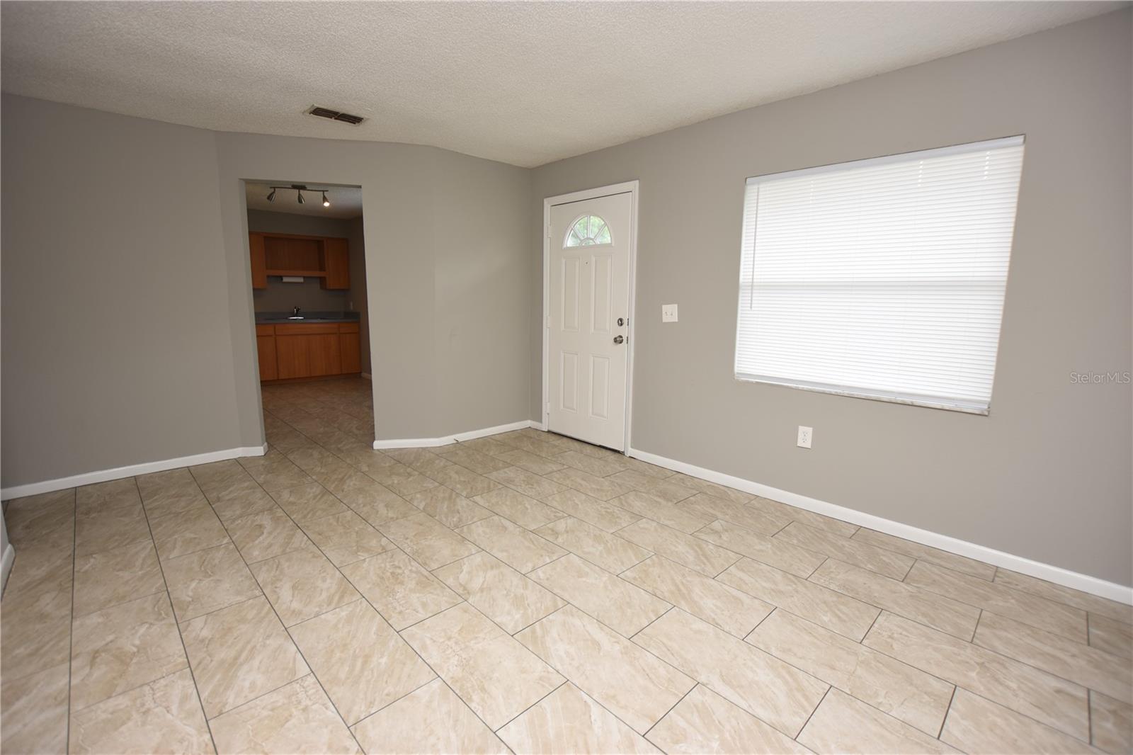 ACREAGE - Residential Lease