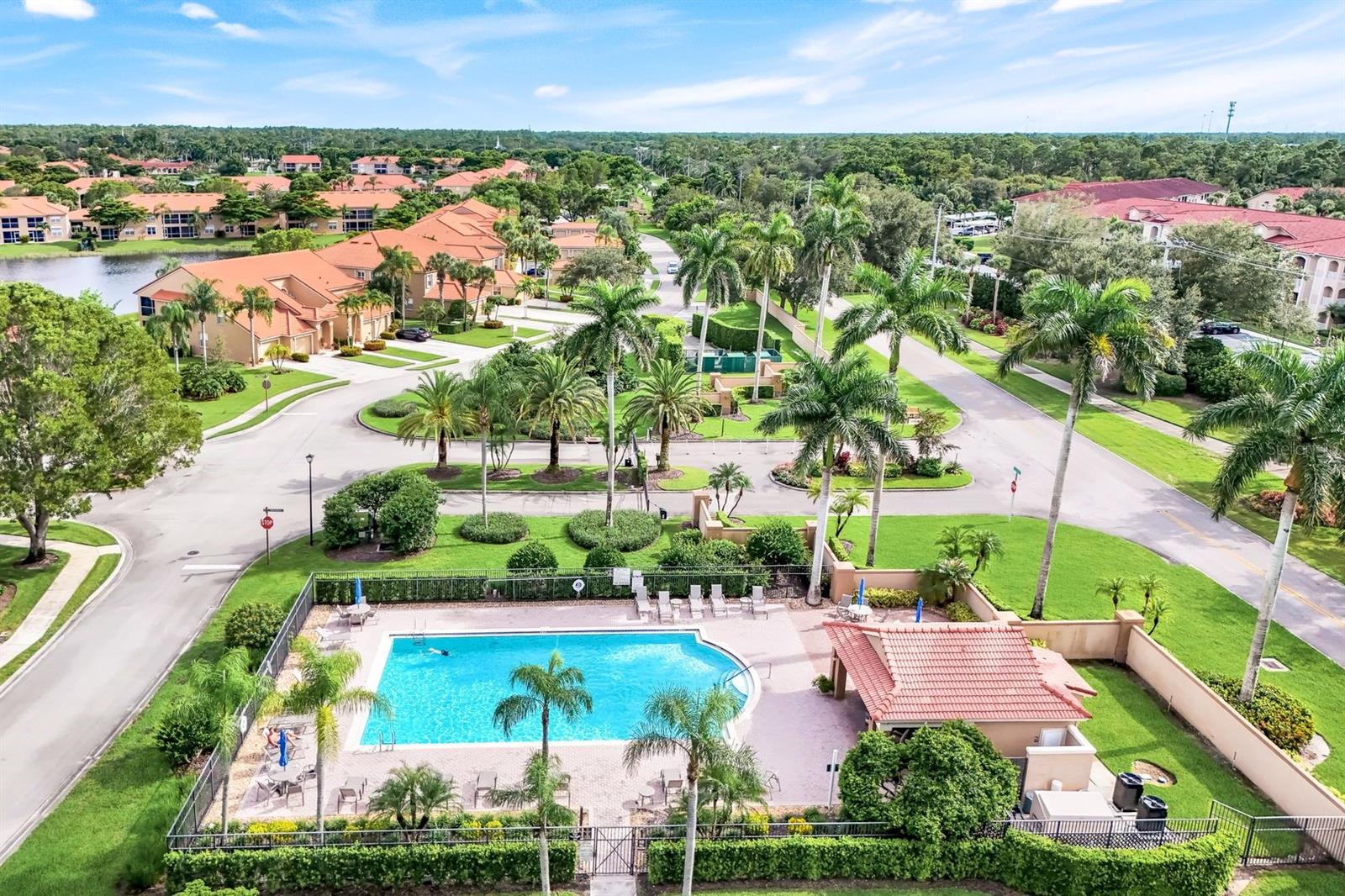 HUNTINGTON LAKES SIX - Residential