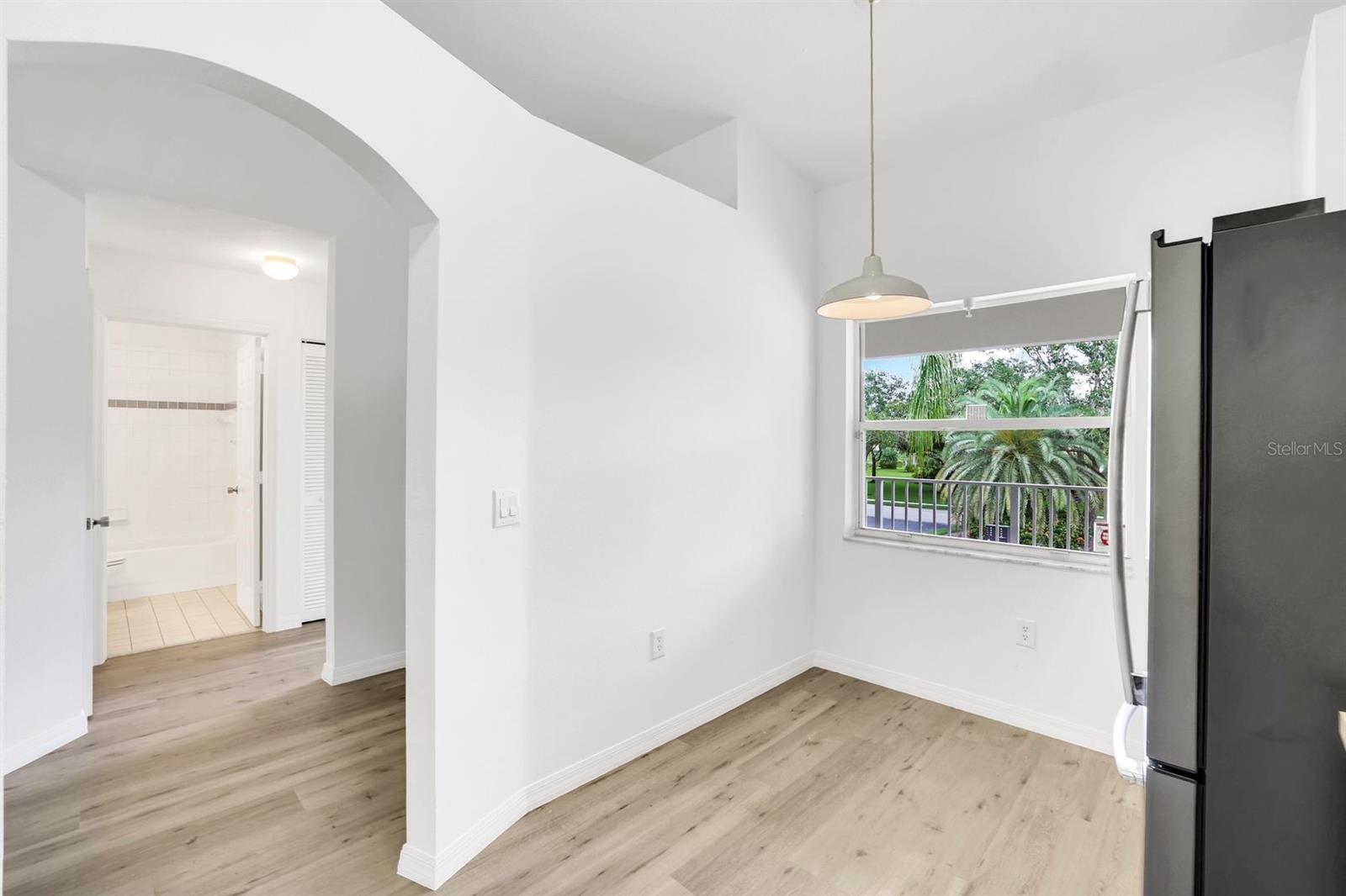 HUNTINGTON LAKES SIX - Residential