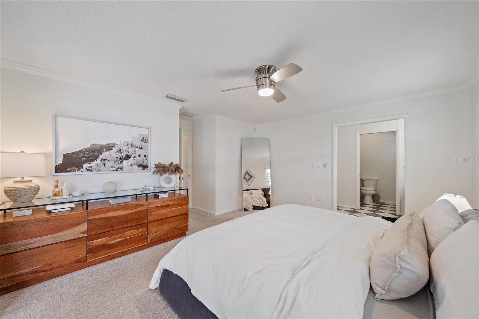 FRST LAKES COUNTRY CLUB ESTATES - Residential