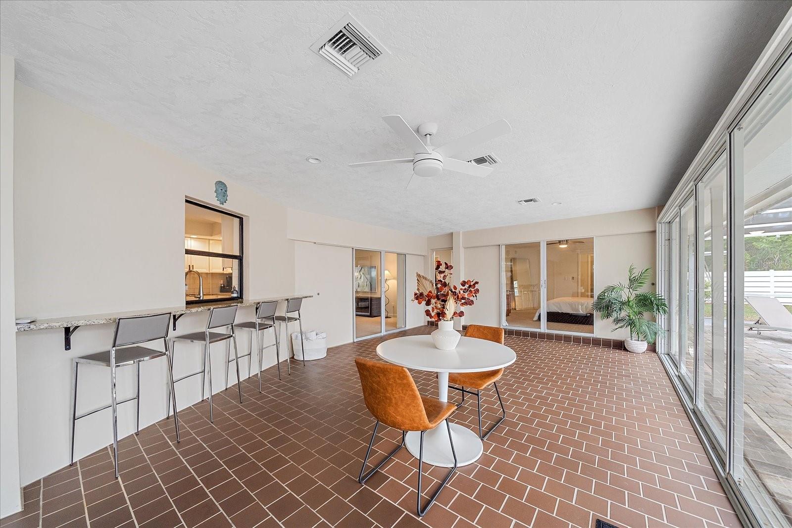 FRST LAKES COUNTRY CLUB ESTATES - Residential