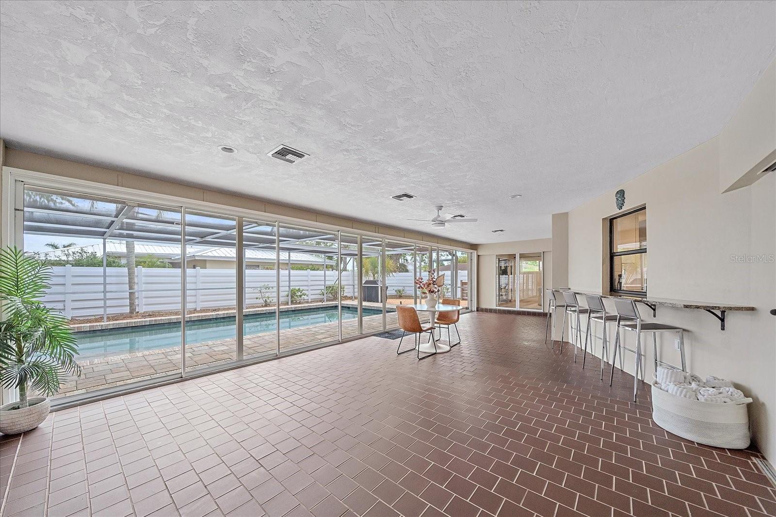 FRST LAKES COUNTRY CLUB ESTATES - Residential