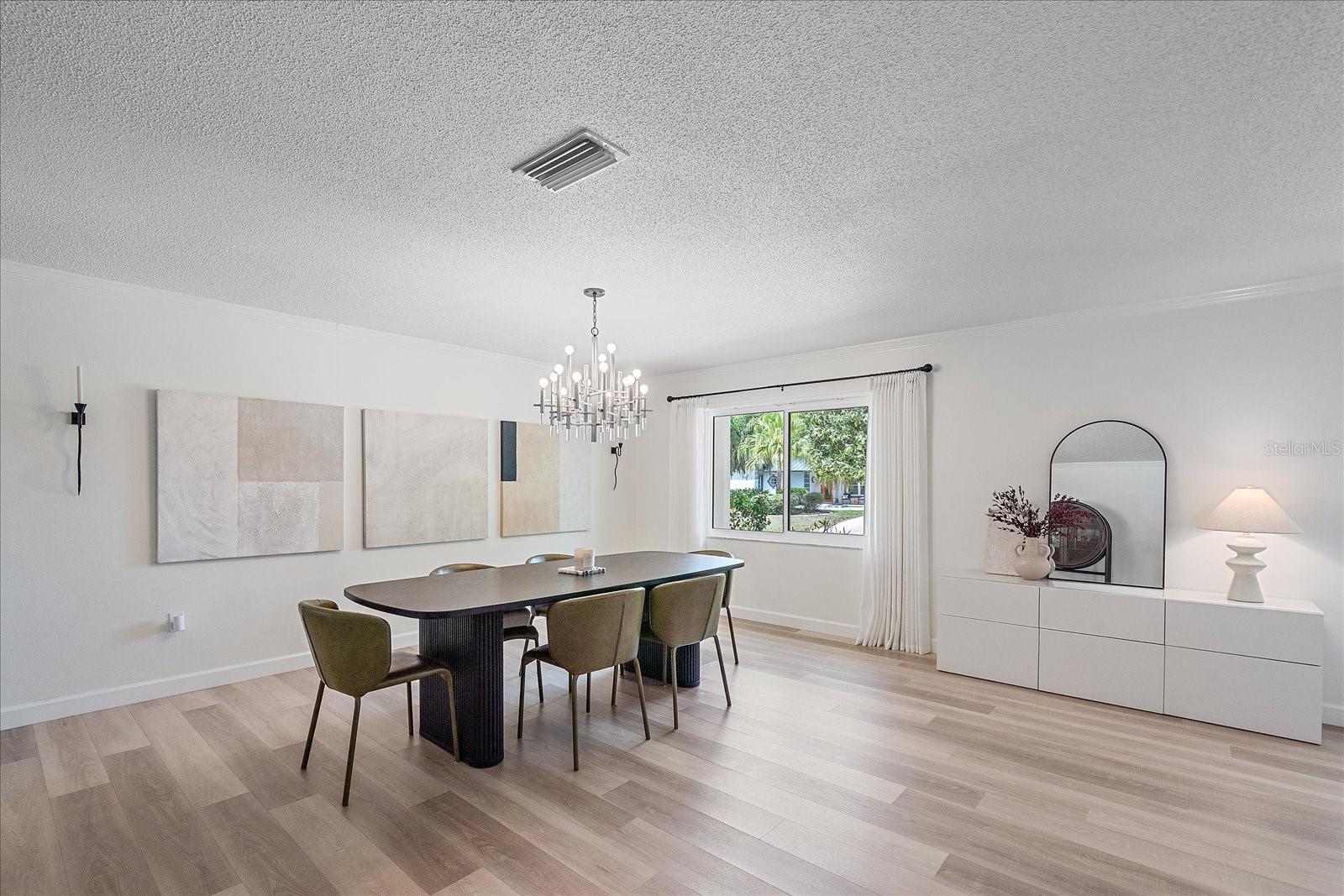 FRST LAKES COUNTRY CLUB ESTATES - Residential