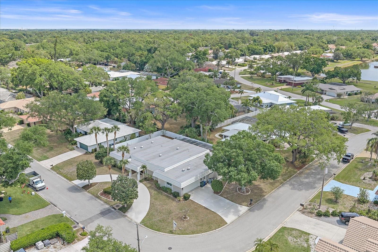 FRST LAKES COUNTRY CLUB ESTATES - Residential