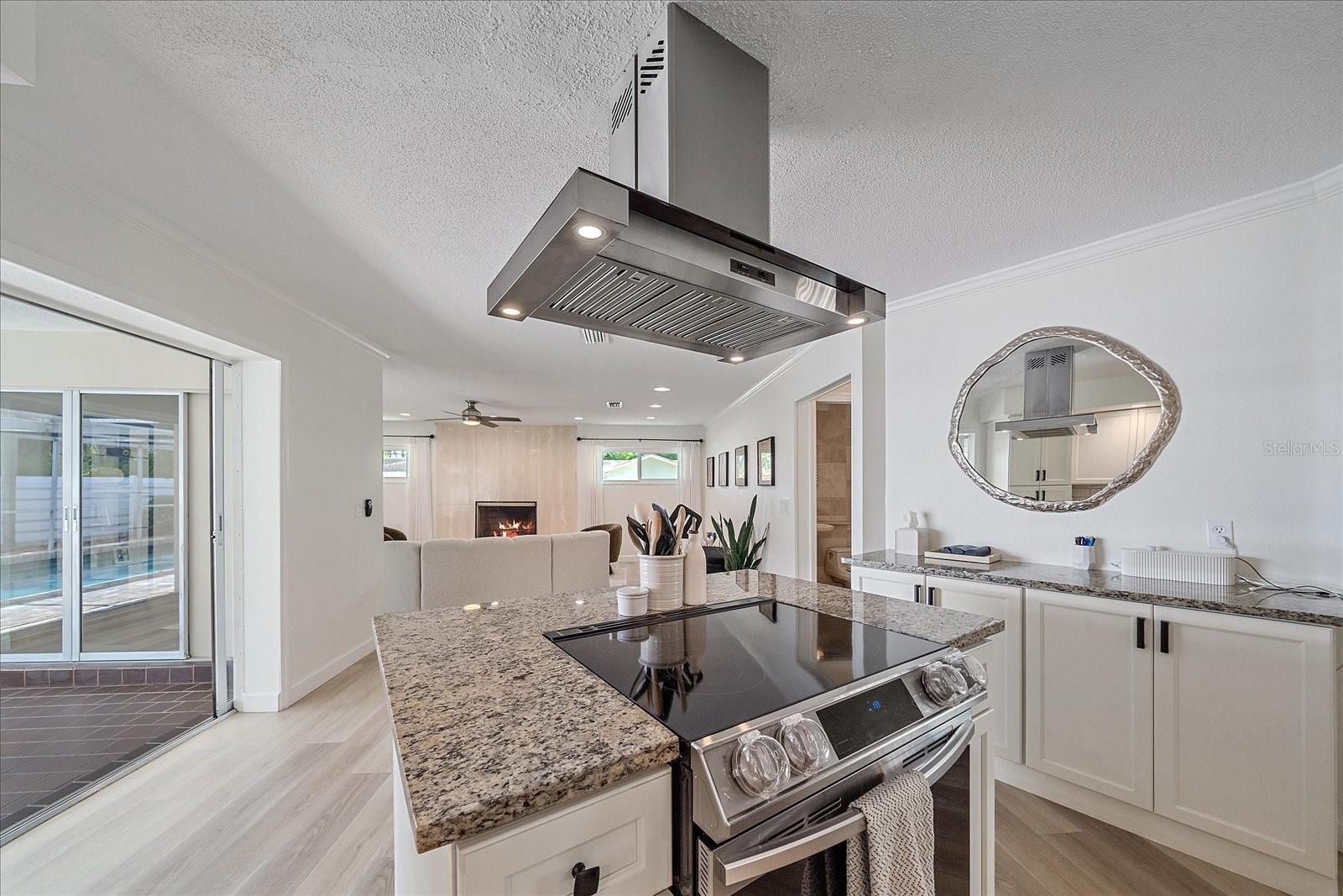 FRST LAKES COUNTRY CLUB ESTATES - Residential