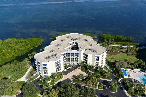 A home in LONGBOAT KEY