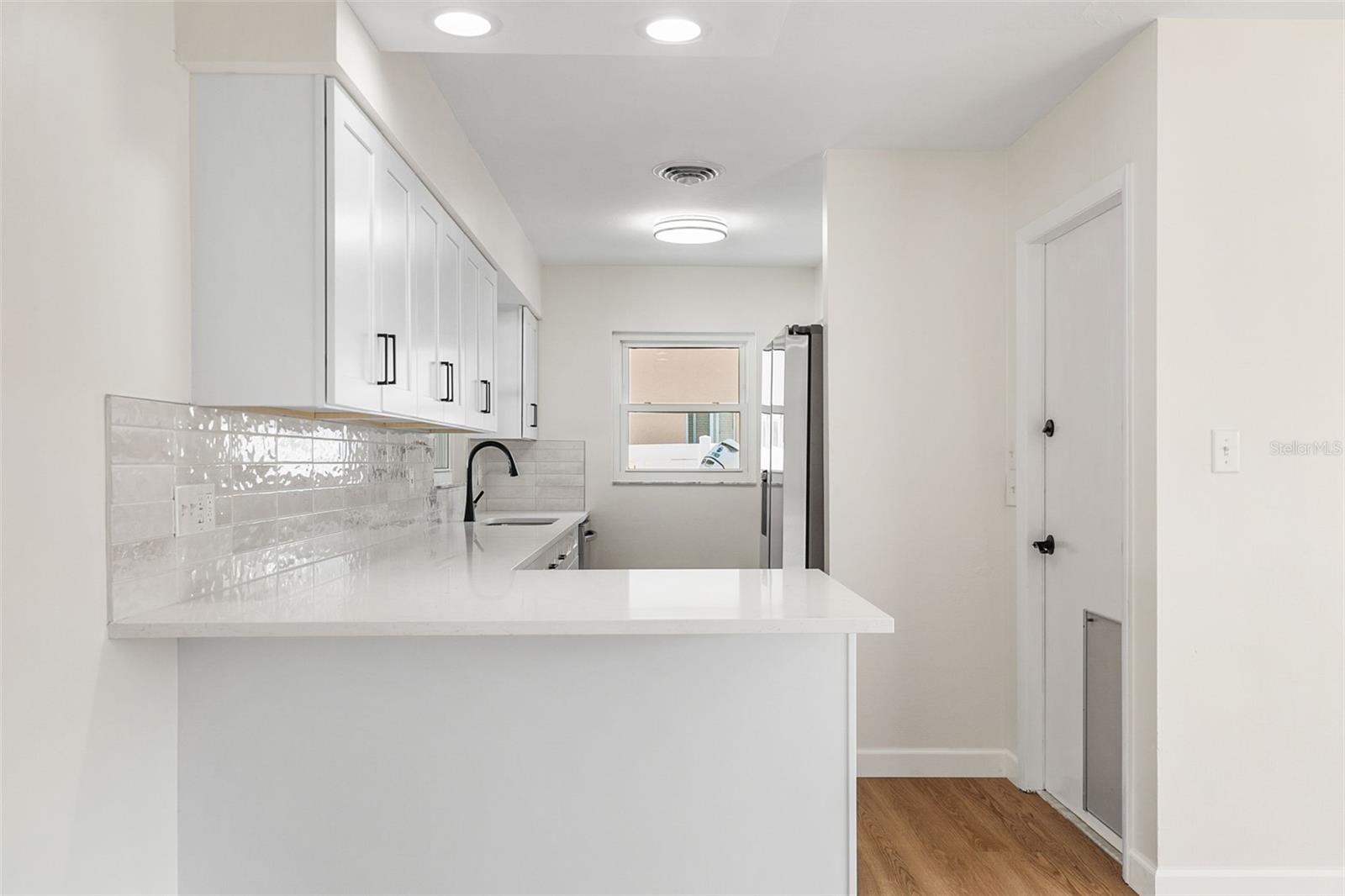 SOUTH VENICE - Residential