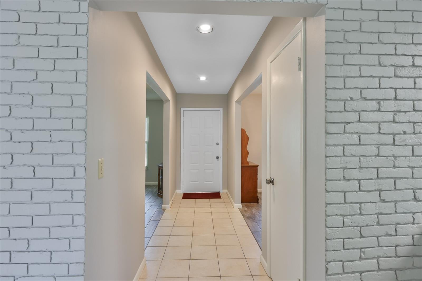 BLOOMINGDALE SECTION A UNIT 1V - Residential
