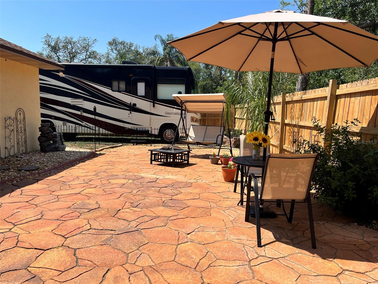 35049 SILVER OAK DRIVE