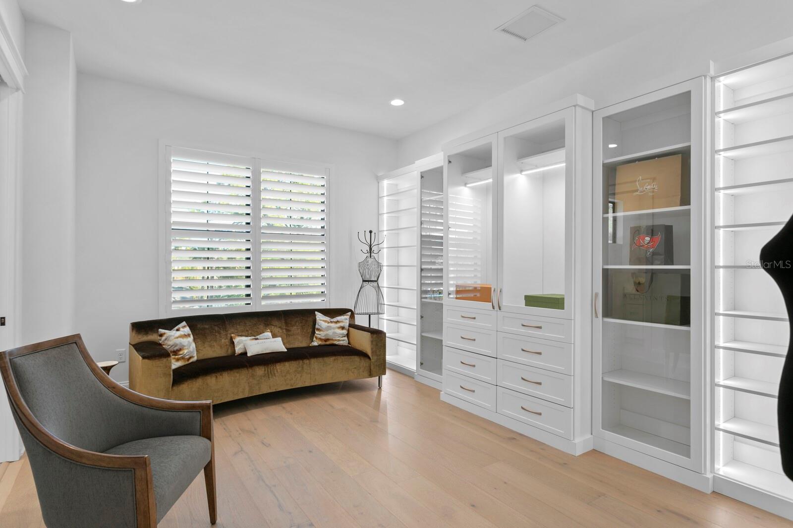 BEL MAR UNIT 4 - Residential