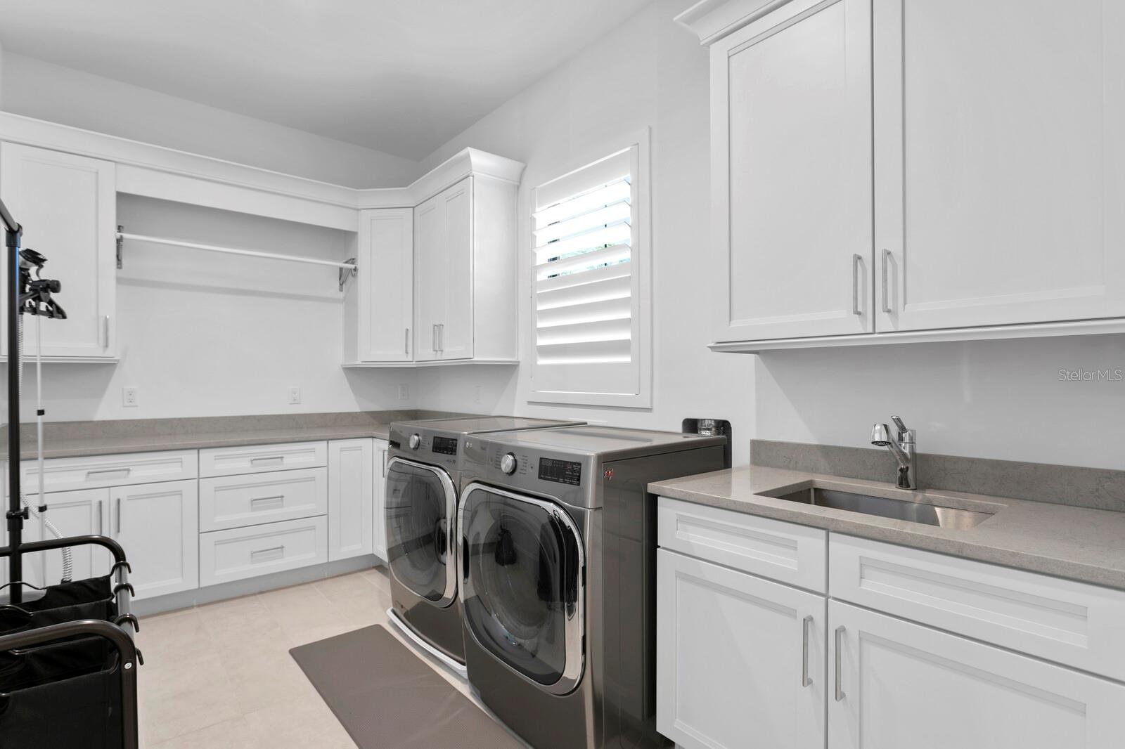 BEL MAR UNIT 4 - Residential