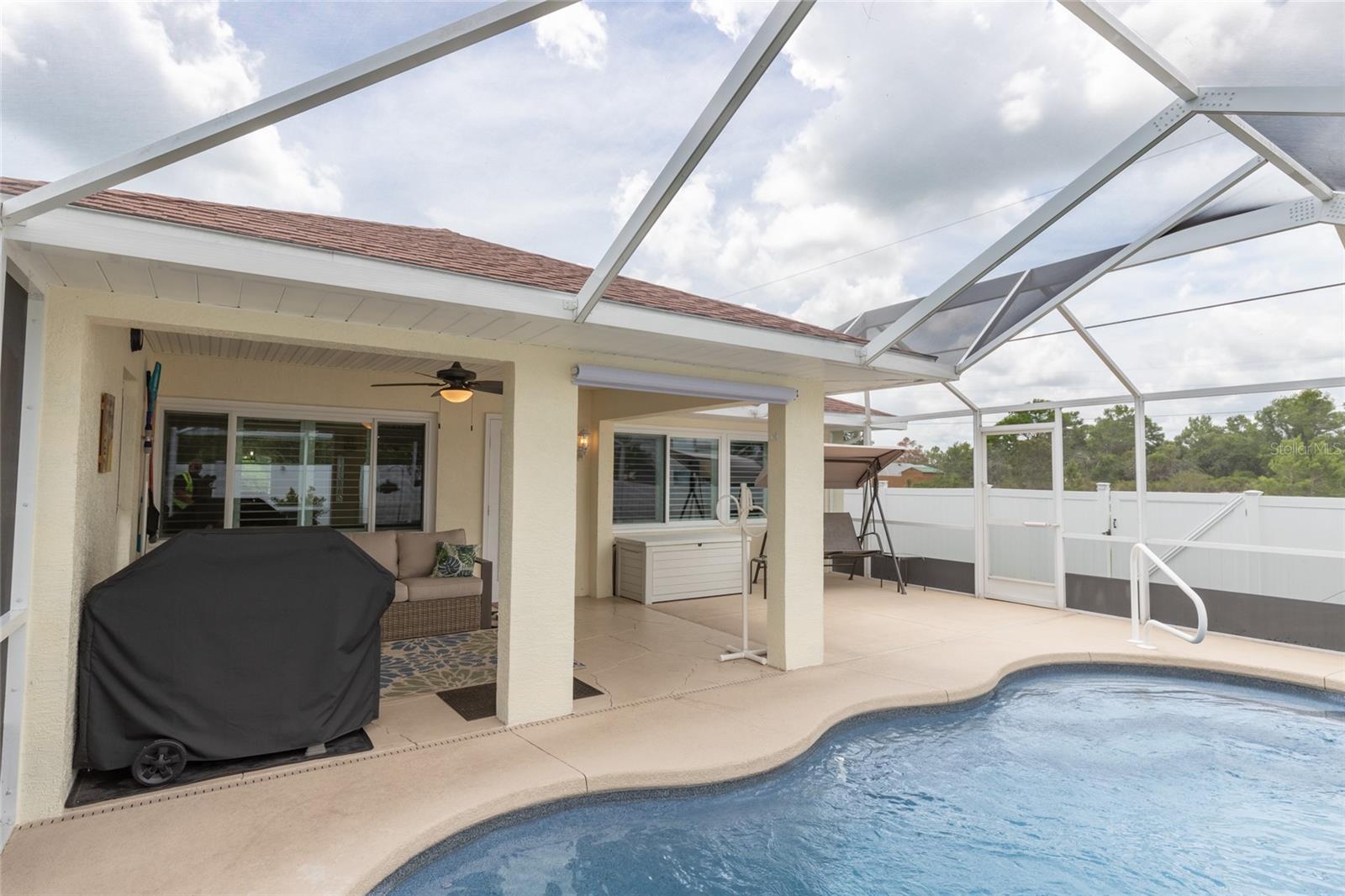 100 CAPTIVA COURT NE