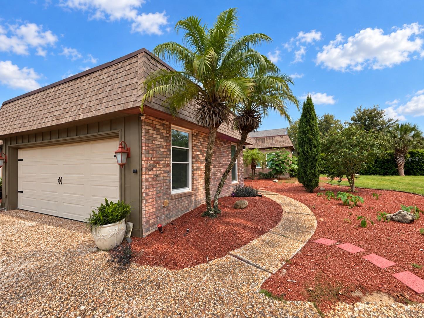 104 RIO PINAR DRIVE