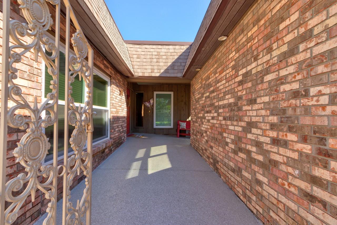 104 RIO PINAR DRIVE