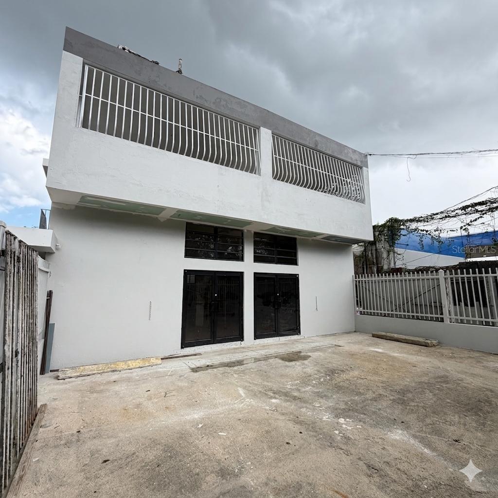 CANDELARIA ARENAS - Commercial Lease