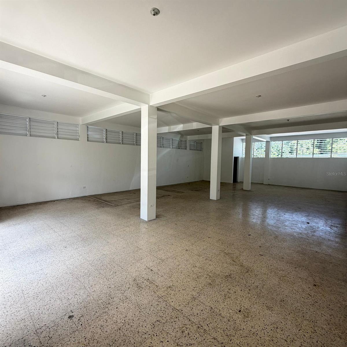 CANDELARIA ARENAS - Commercial Lease