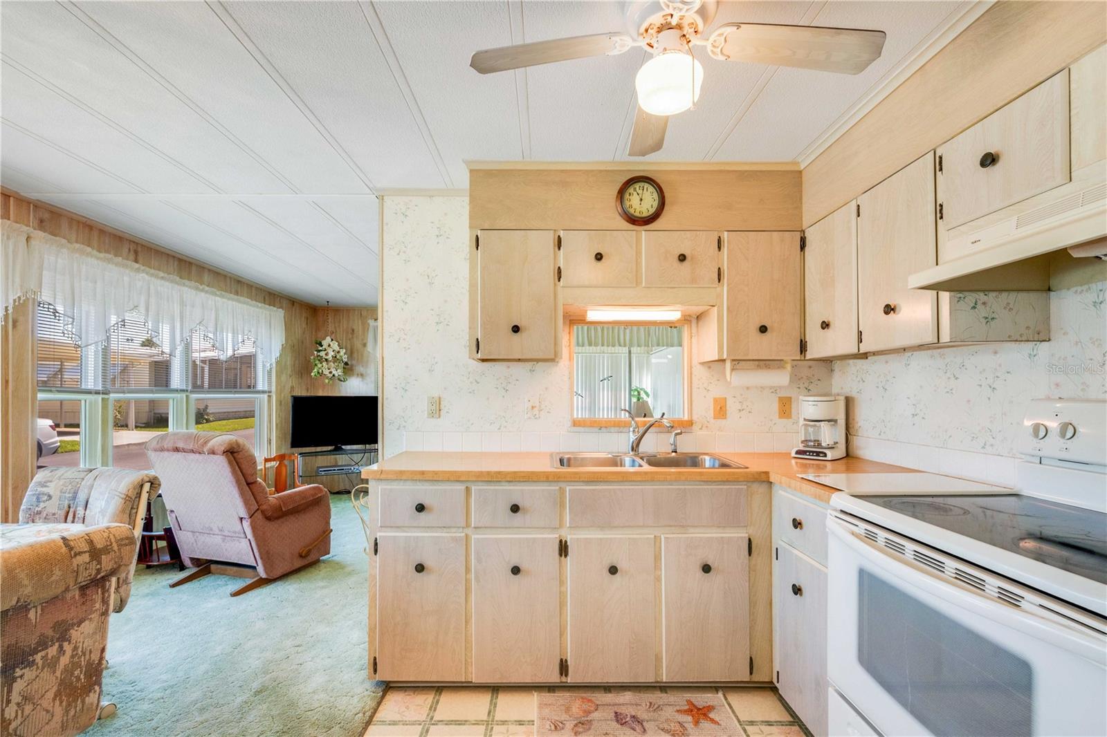 SPANISH TRAILS VILLAGE CONDO - Residential