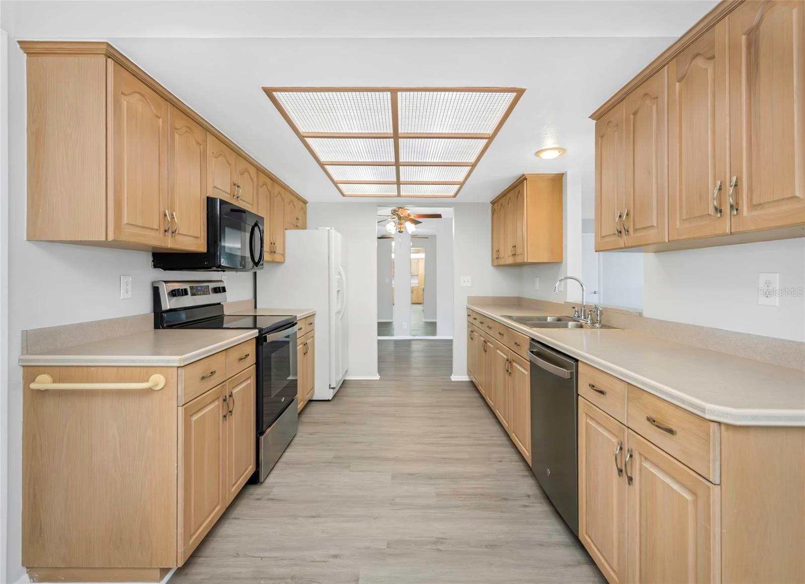 MAINLANDS OF TAMARAC BY THE GULF UNIT 5 PH 3 CONDO - Residential