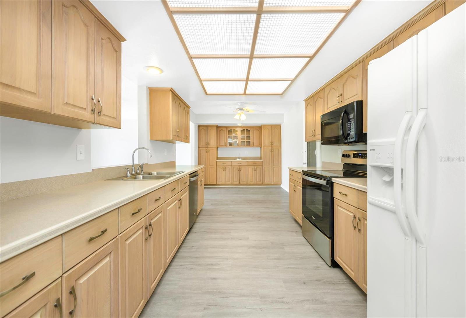 MAINLANDS OF TAMARAC BY THE GULF UNIT 5 PH 3 CONDO - Residential