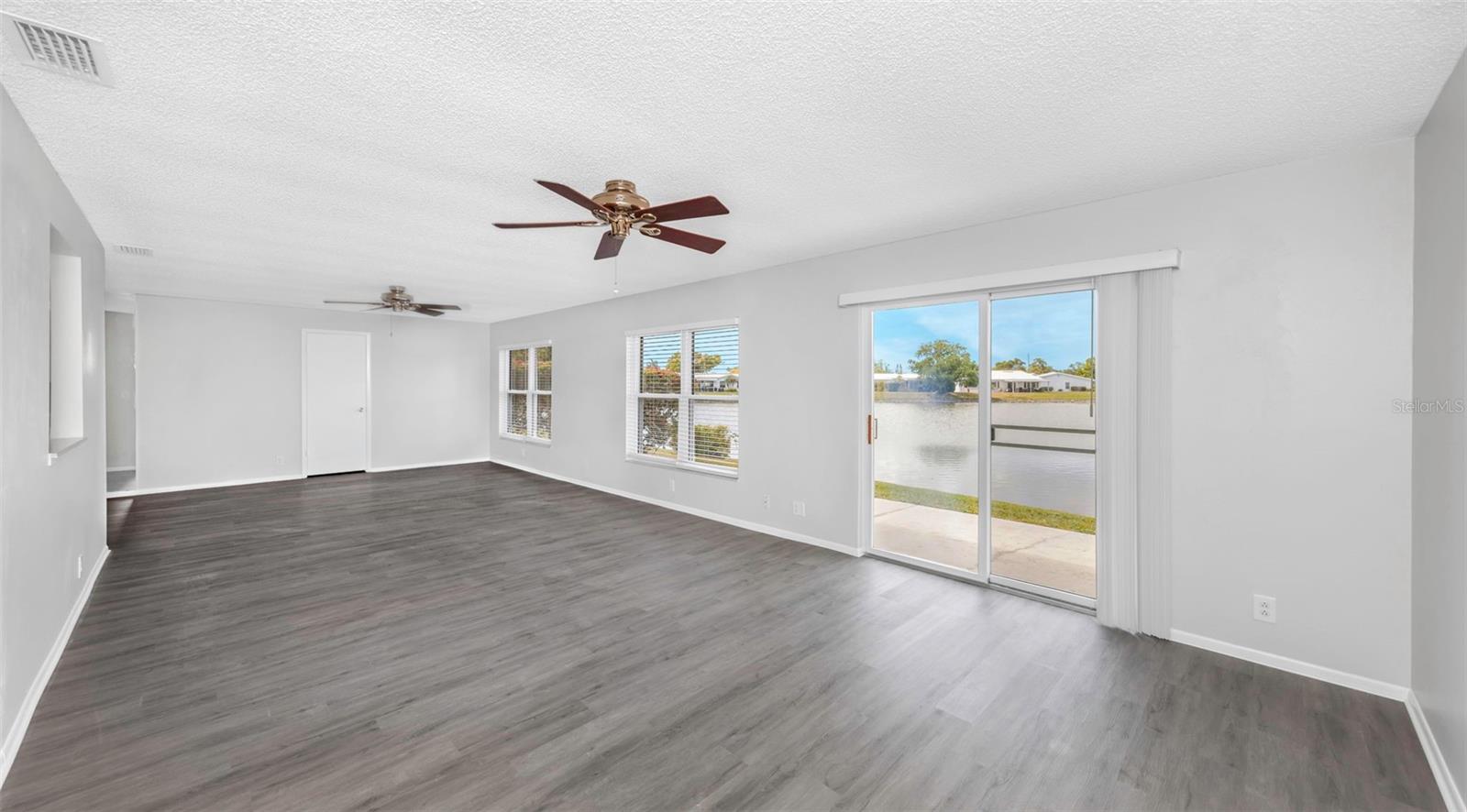 MAINLANDS OF TAMARAC BY THE GULF UNIT 5 PH 3 CONDO - Residential