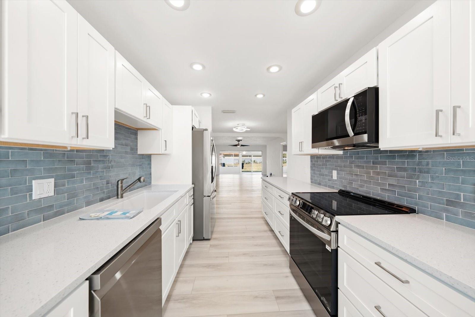 383 BOCA CIEGA POINT BOULEVARD N