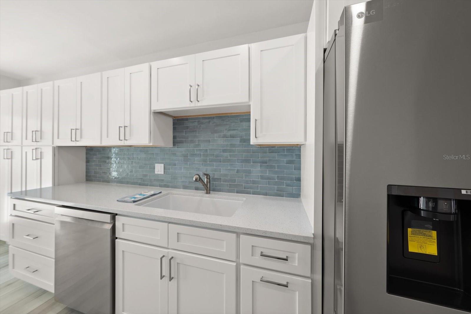 383 BOCA CIEGA POINT BOULEVARD N