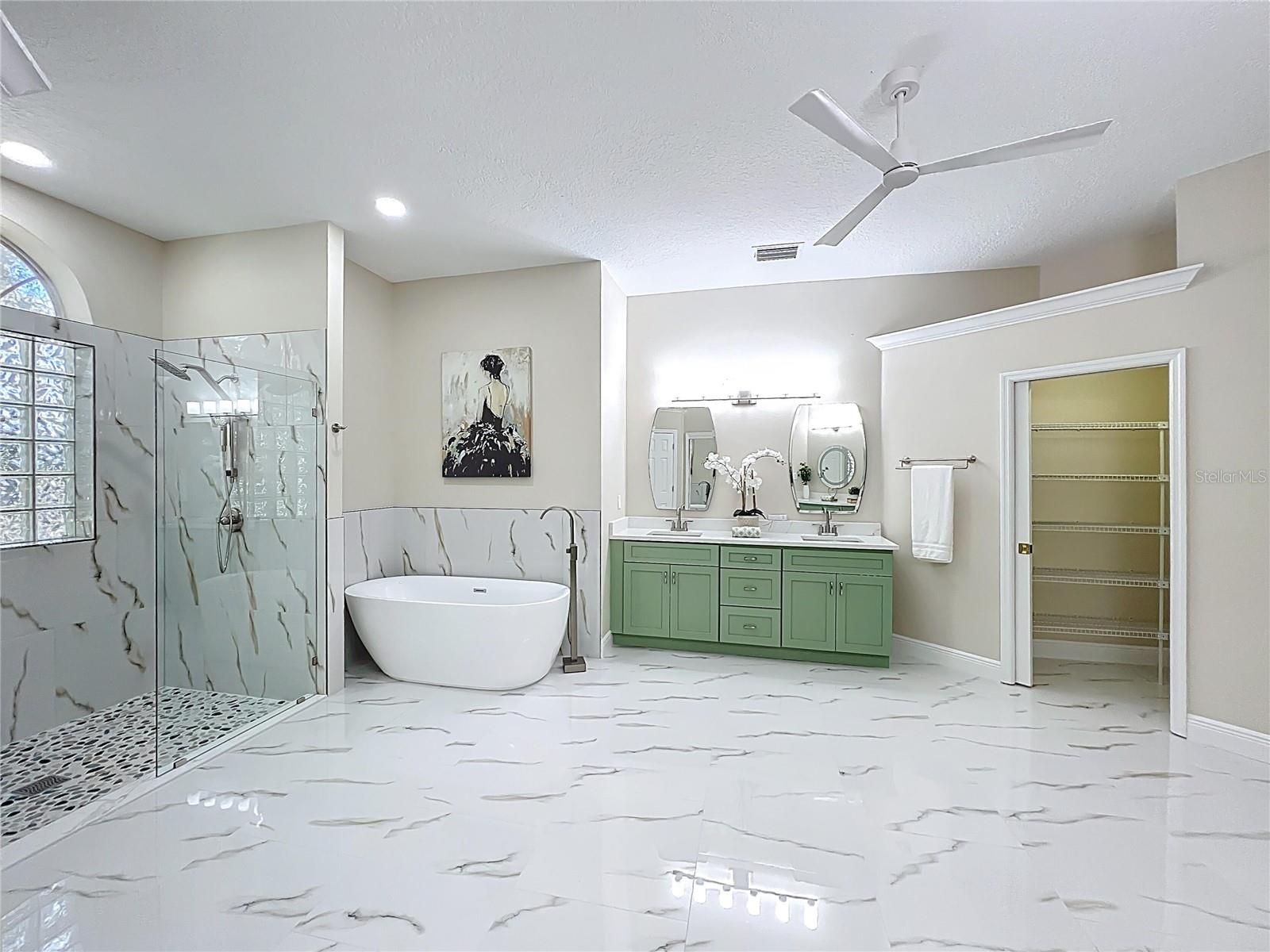 STONEBRIDGE - Residential