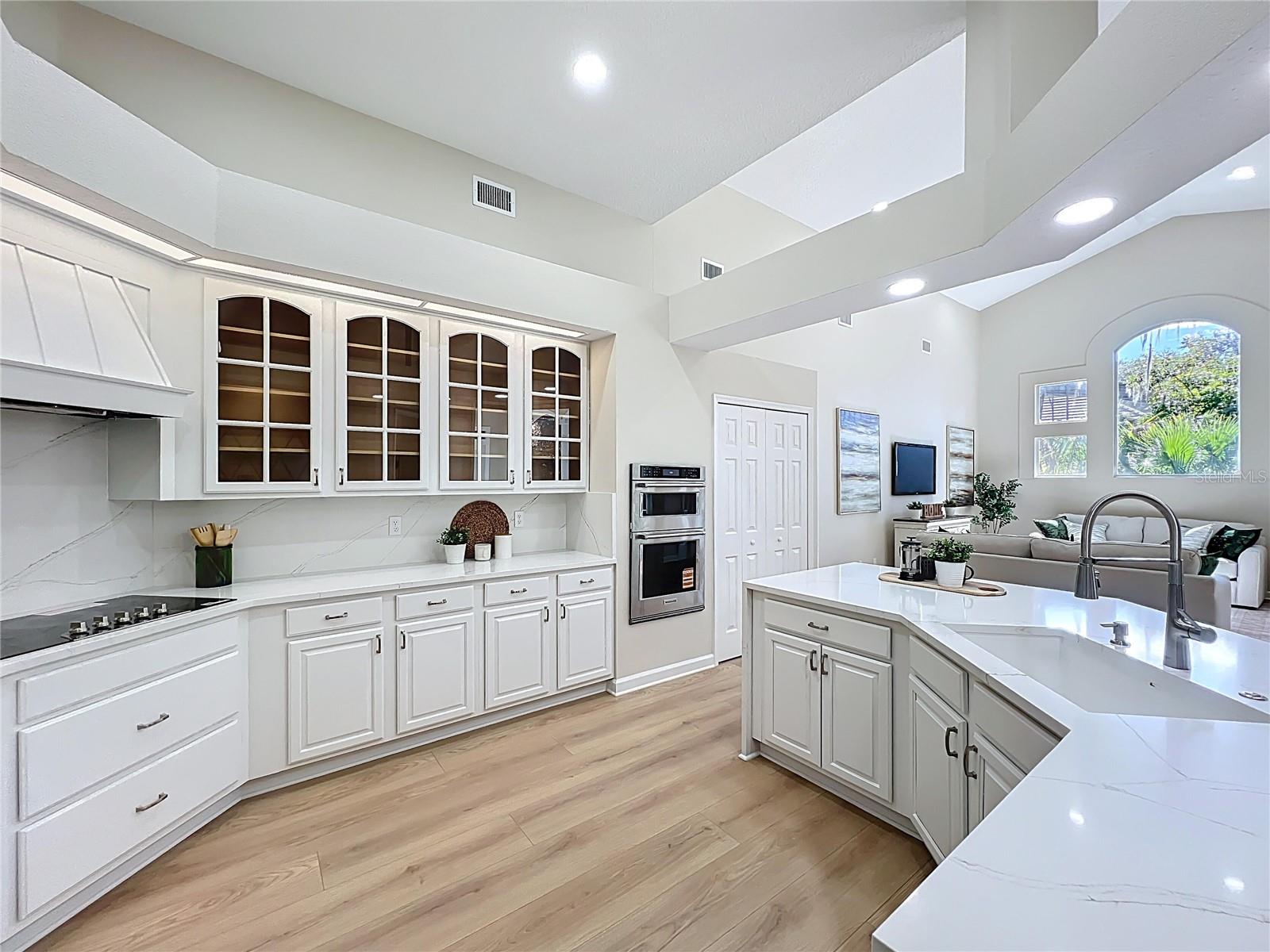 STONEBRIDGE - Residential