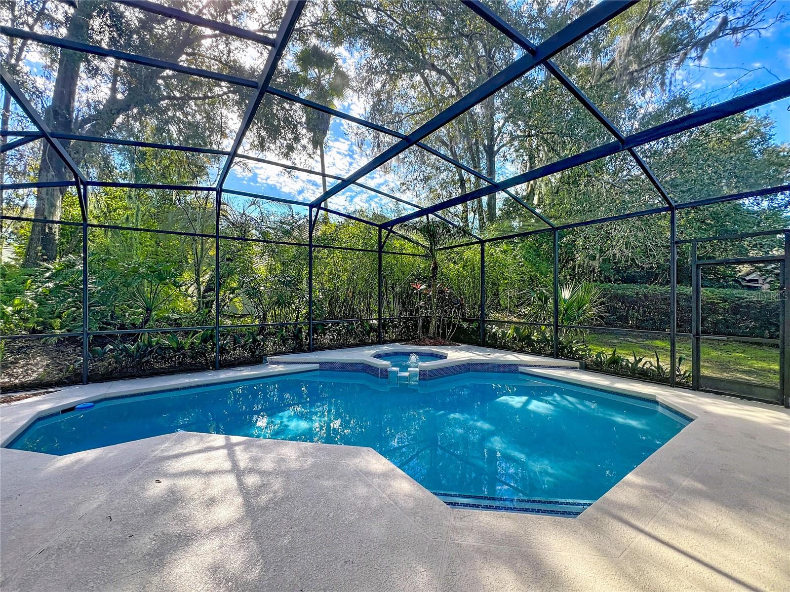 STONEBRIDGE - Residential