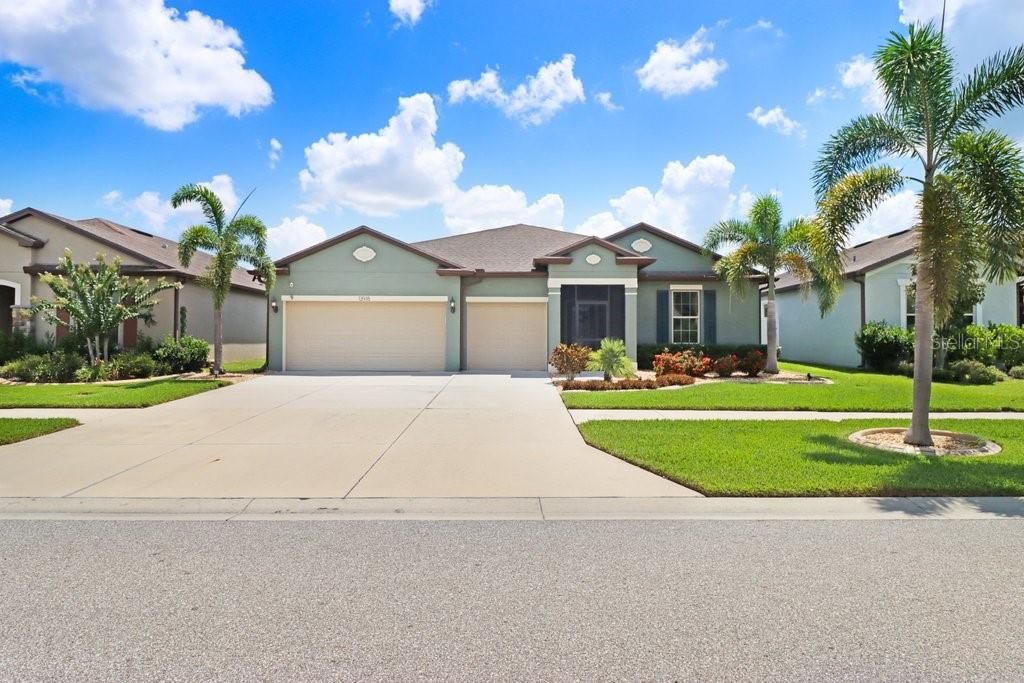 Photo of 13918 Galway Sand Road, Riverview, FL 33579 (MLS # TB8413069)