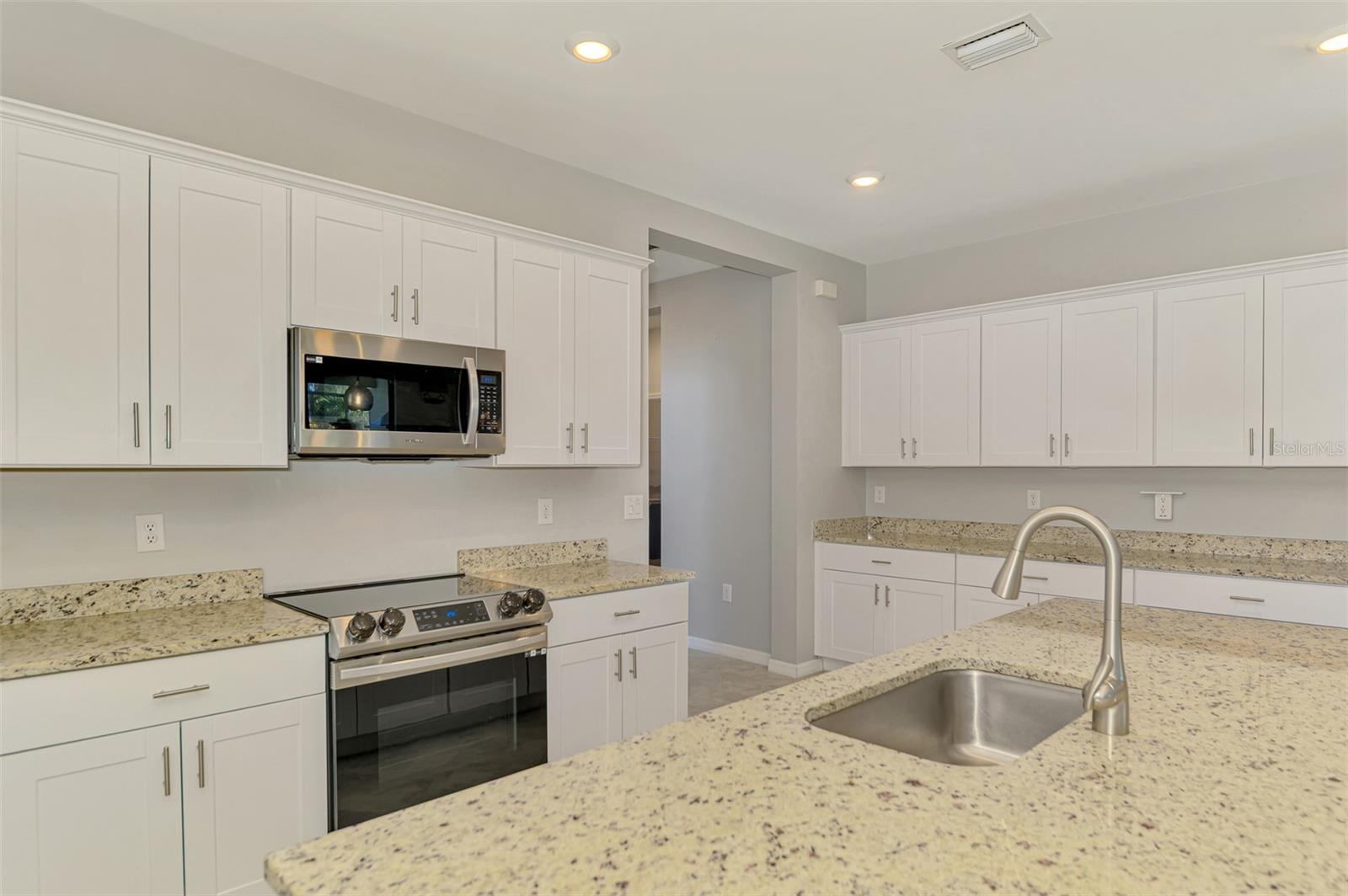 BISCAYNE LNDG II - Residential