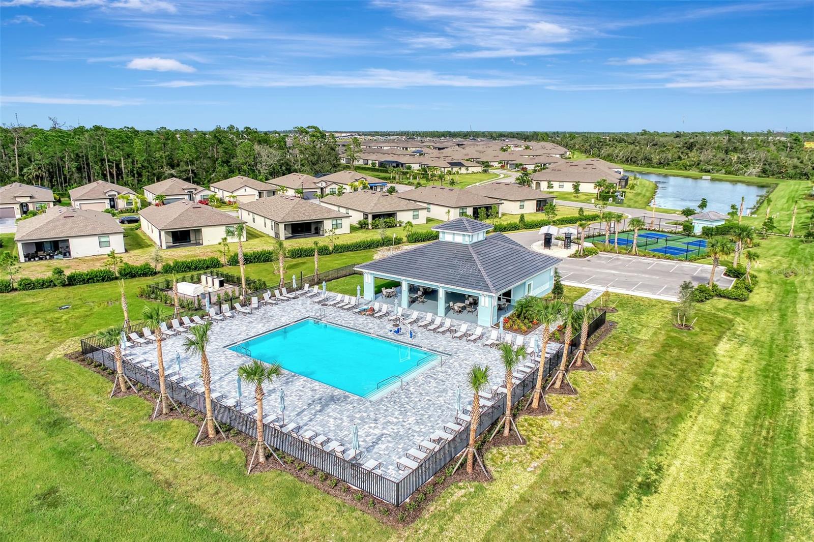 BISCAYNE LNDG II - Residential